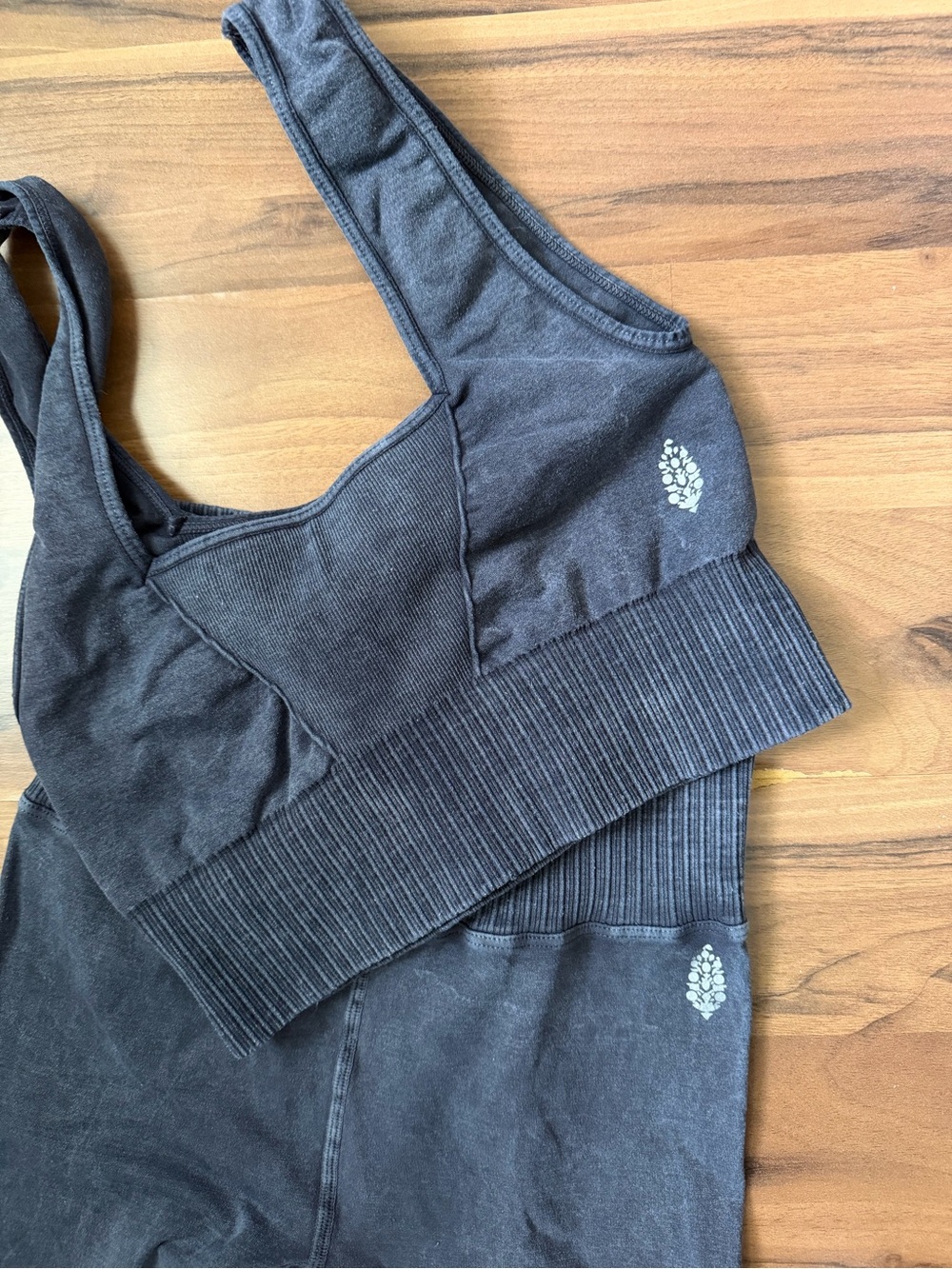 FP Movement - Good Karma Two-Piece Set - Bra & High-Rise Leggings - Picture 2 of 5